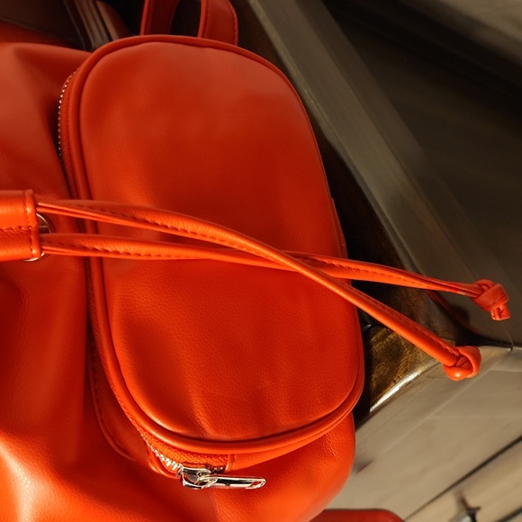 Red small backpack nwt - Picture 4 of 4
